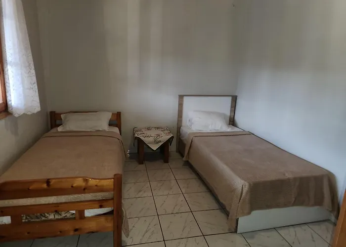 Peaceful 2-bedroom House 800m From *